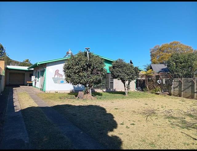 3 BEDROOM HOUSE FOR SALE IN VANDERBIJLPARK CE 2..